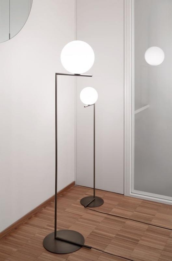 golvlampor-design-minimalistisk-sfärisk-lysande-kropps-led
