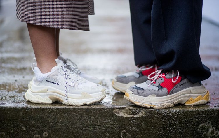 skor trend pappa sneaker kvinnor män balenciaga designer mode