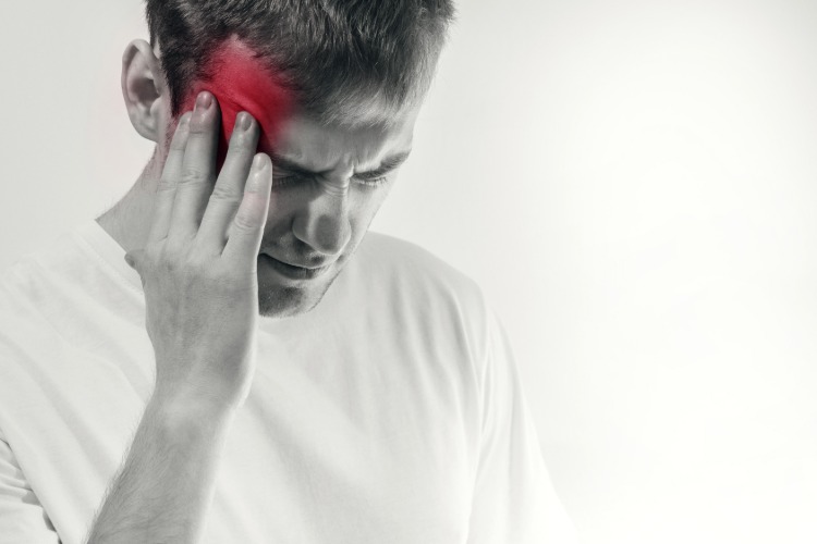 huvudvärk migrän som neurologiska symptom medicinsk hjälp behandling