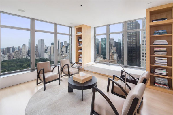 New Yorker-lägenhet-vardagsrum-Manhattan-vy