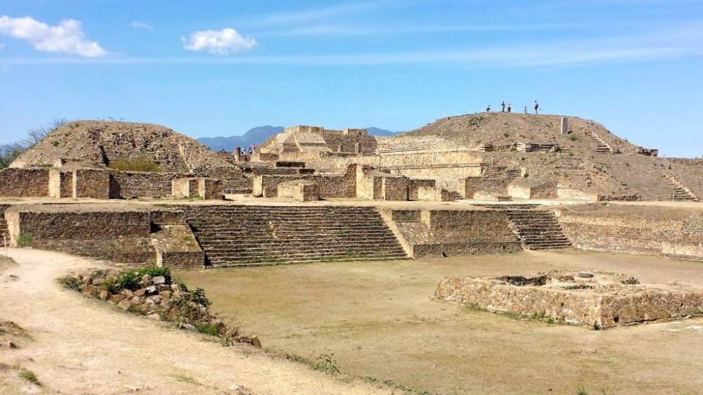 utgrävningar och historiska monument mitla -ruinerna