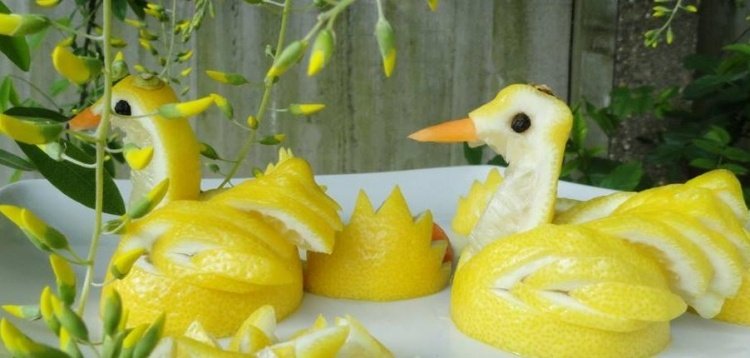 frukt-carving-nybörjare-svan-citron