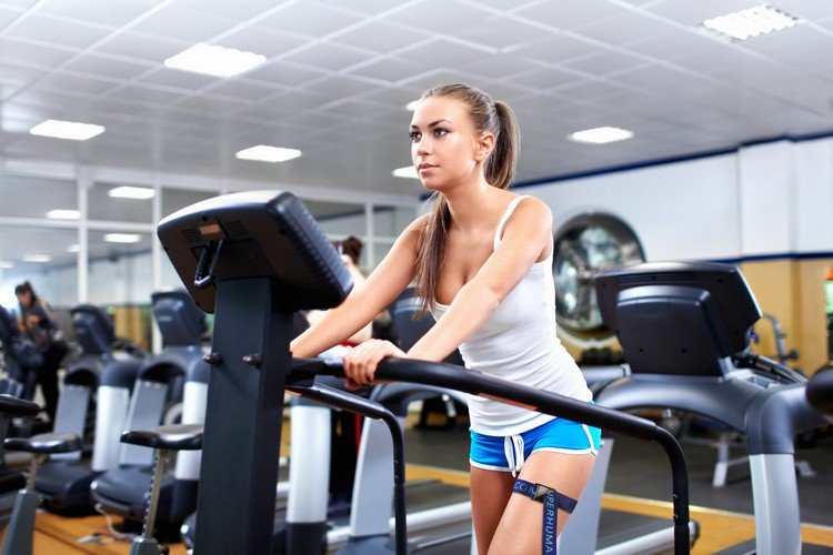 Kaloriförbrukning i gymmet löpande ocklusionsträning
