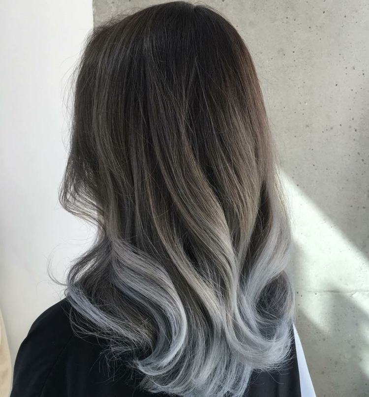 ombre-hår-brunett-grå-spets-original-look-trender