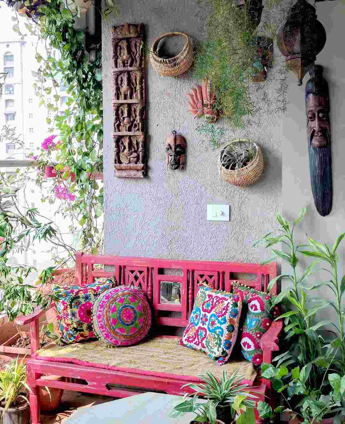 Terrassmöbler, bänk själv, sittdynor, orientaliska livstrender, dekorationsidéer