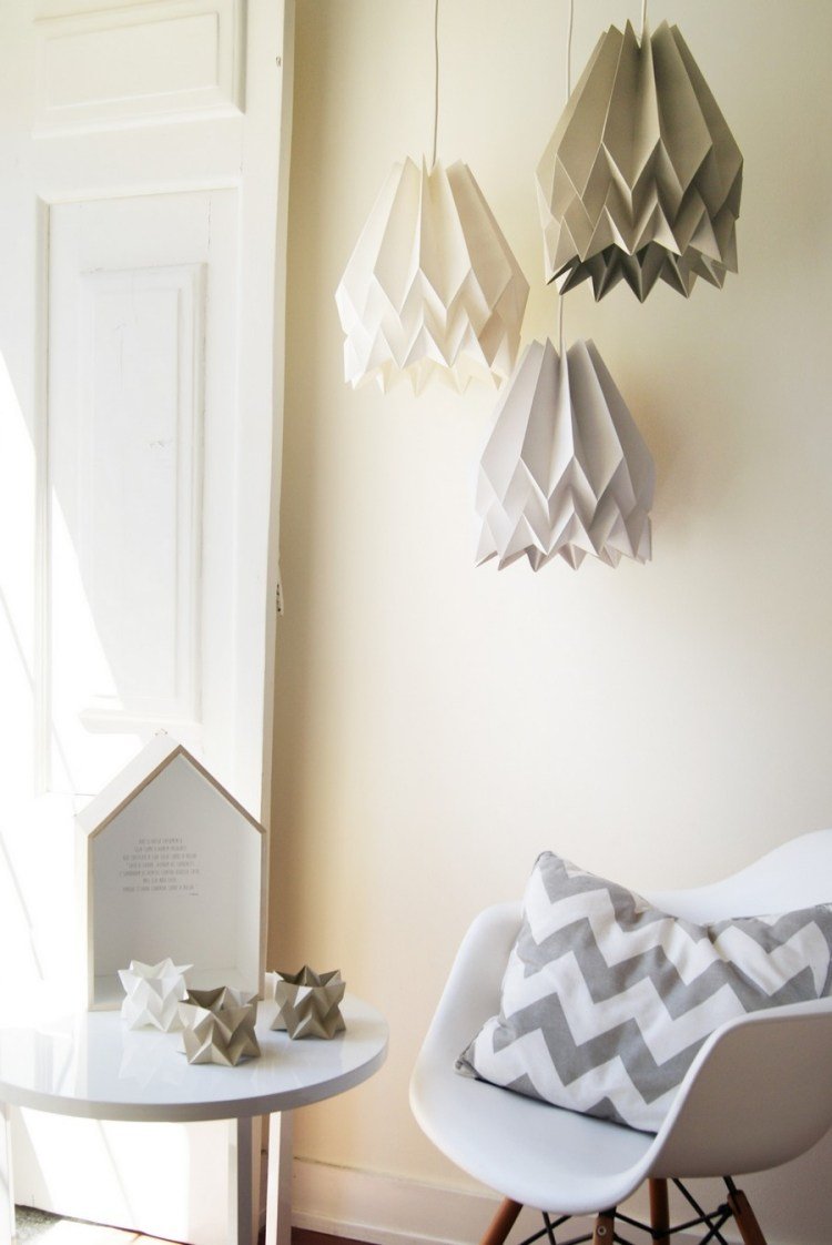 Origami lampa vik-diy-hängande lampa-lampa-lampskärm-grå-vit-vik