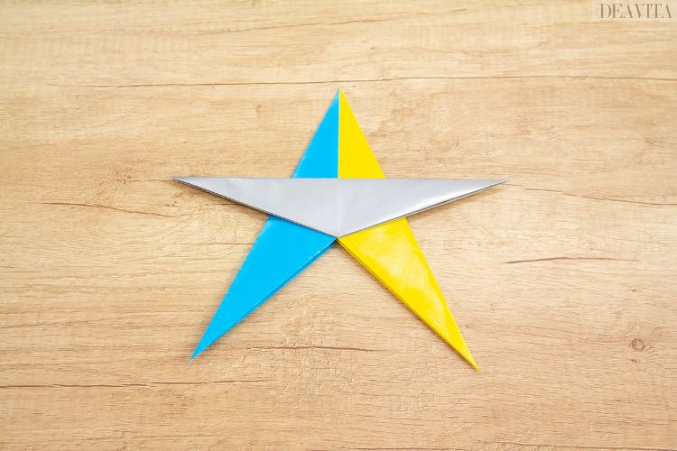 origami stjärna julresultat pyssla själv helt enkelt vikningsinstruktioner