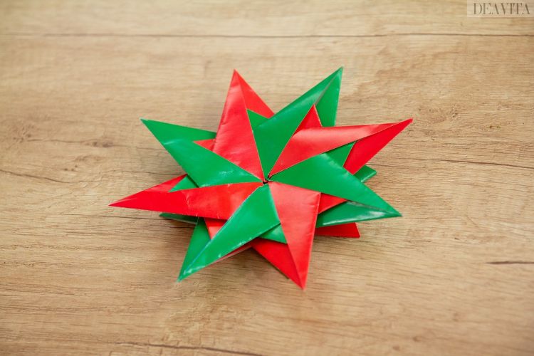 tinker modulär origami färgad grön röd stjärna
