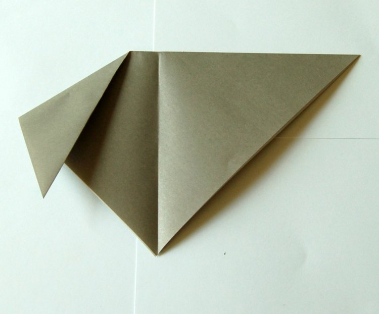 tinker origami djur gångjärn öron hund steg 5