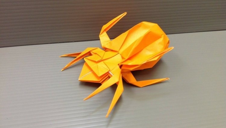 origami djur tinker spindel gul 3d -effekt