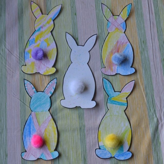 Påskhantverk med barnidéer, måla kaniner med färgpennor