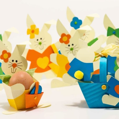 Påskdekorationer gjorda av papper kreativa idéer för att göra papper kaniner