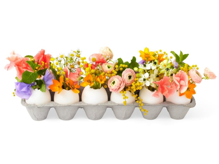 Påsk-gåvor-självgjorda-krasse-ägg-blommor-plantering