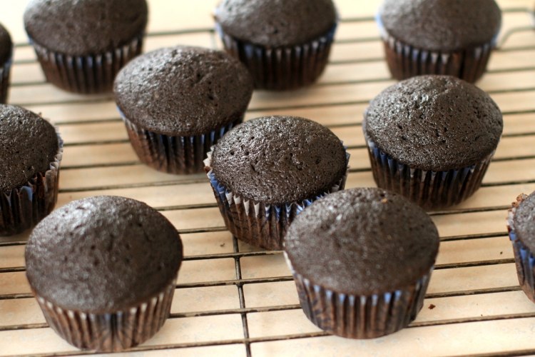 Påsk-muffins-bakning-recept-får-choklad-muffins