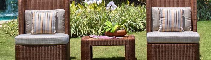 fåtölj soffbord sidobord teabu trä trädgård