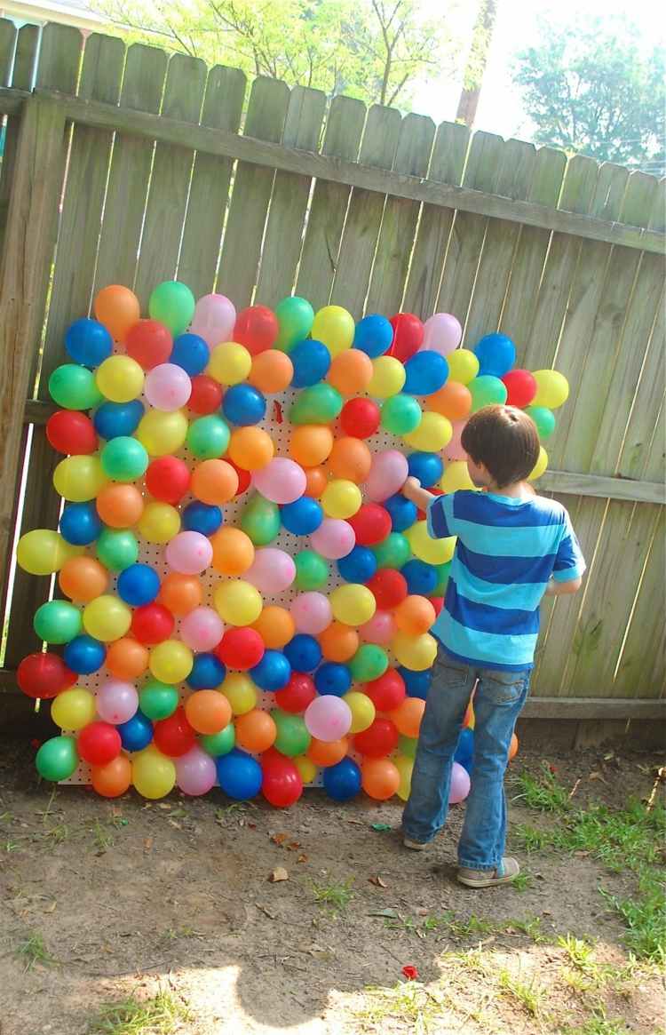 ballonger dart burst utomhus spel för barn sommar