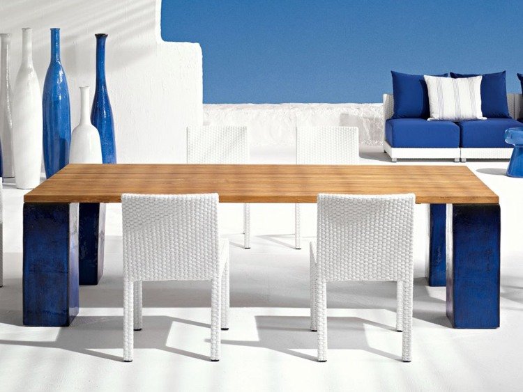 Utomhusbord -trädgård-bord-design-inout33-trä-tallrik-blå-fötter