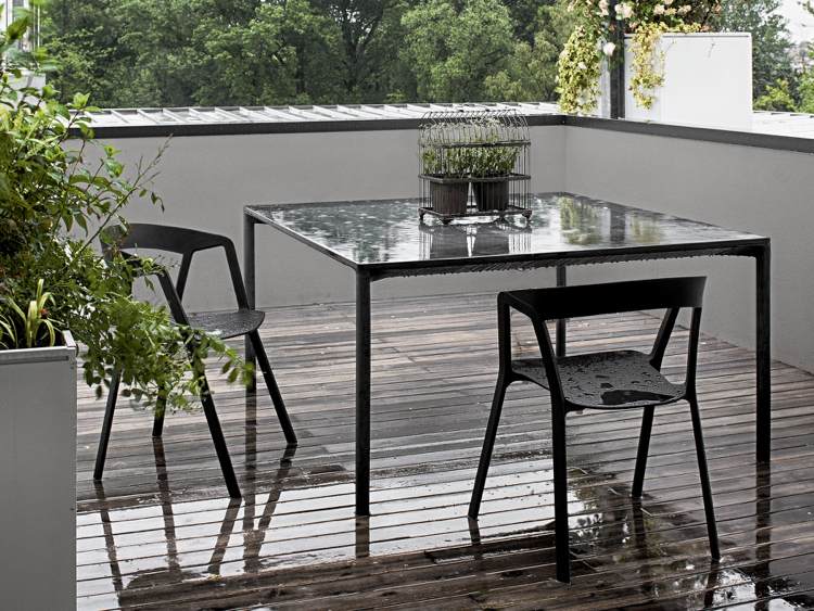 utomhus-bord-trädgård-bord-design-svart-betong-modern-boiacca