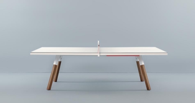 Modernt bordtennisbord, multifunktionella designmöbler för sportfans