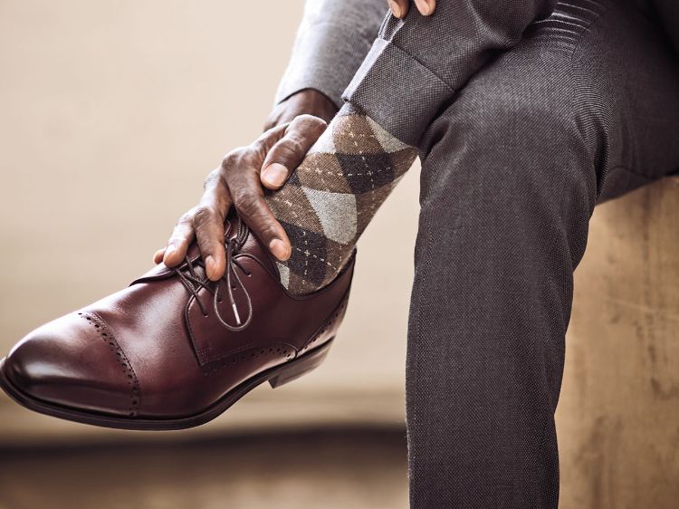 oxford skor män damtrender bär män kvinnor snörning i läderskor bruna eleganta rutiga strumpor