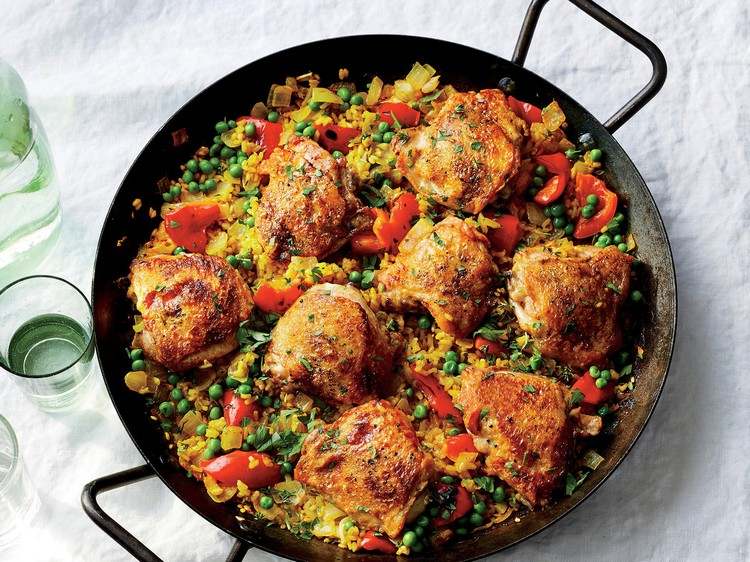 Kyckling paella ris med kyckling och grönsaker recept