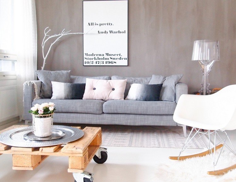 Bygg dina egna pallmöbler vardagsrum-soffbord-hjul-skandinaviska möbler