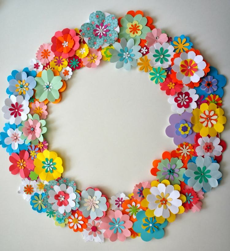 papper-blommor-tinker-barn-krans-vägg-design-blomma-kraft-blomma-mix
