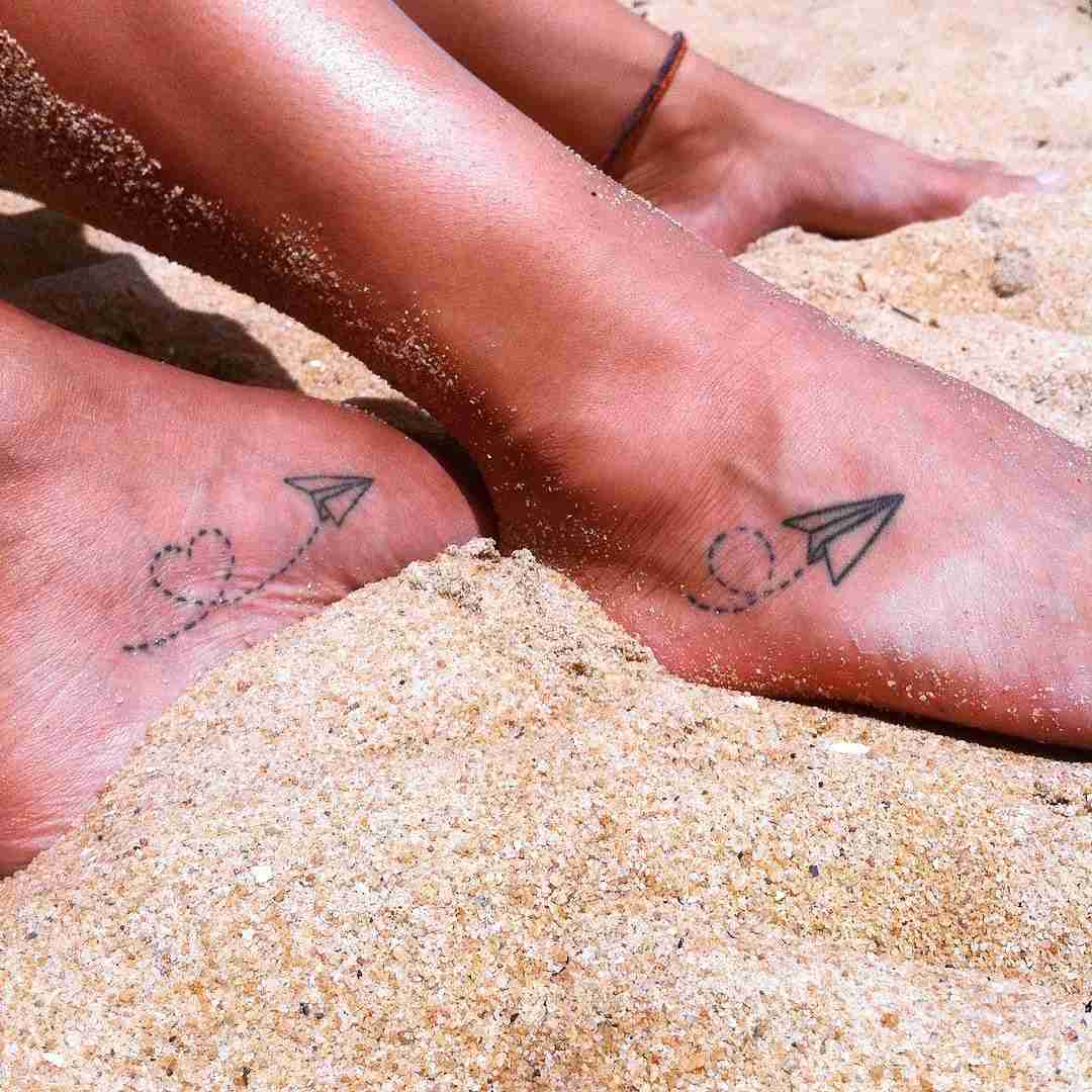 Pappersplan fot små tatuering idéer kvinnor