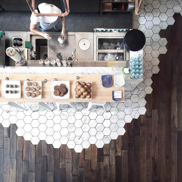 kakel laminat kombinera bilder kök vardagsrum hexagon design