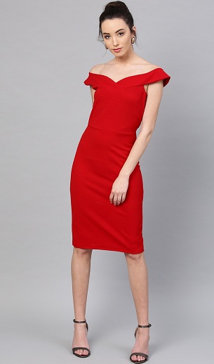 Κόκκινο φόρεμα για φόρεμα με κόμμα