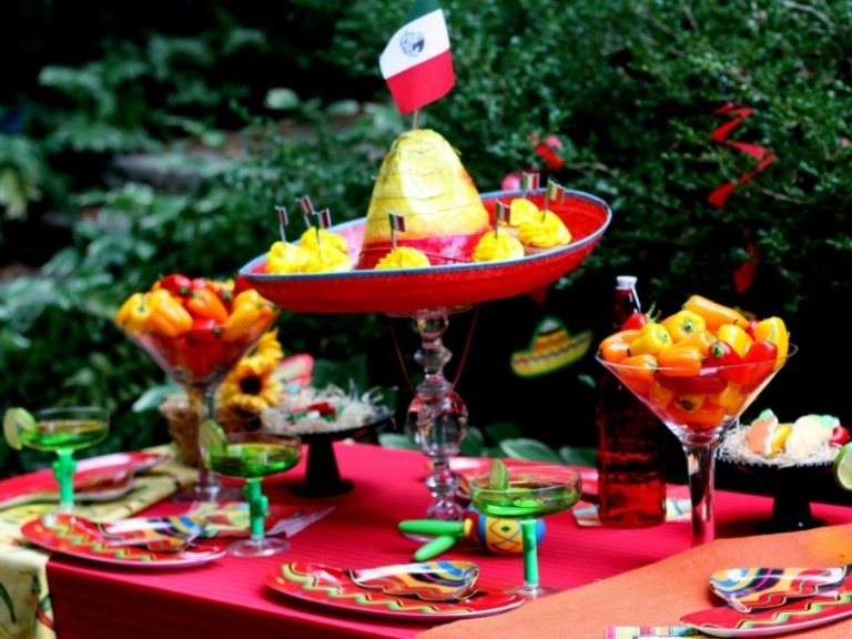 Festträdgård Mexiko inspirerade bordsdekorationer