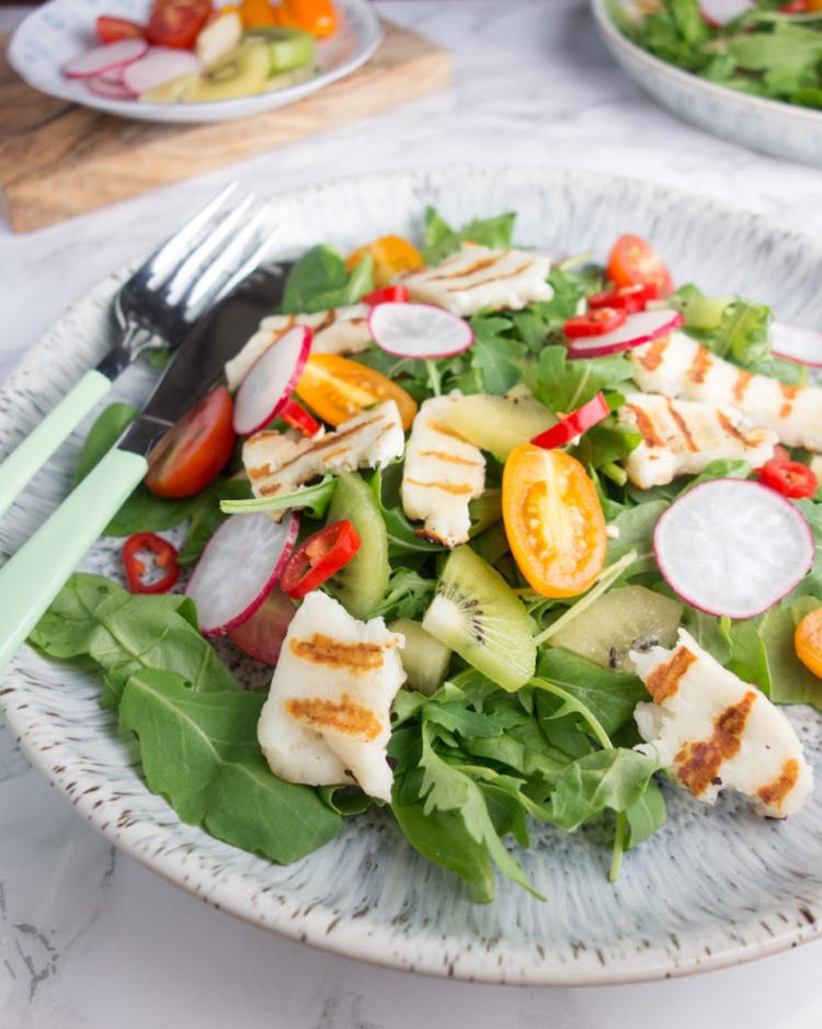 fest-sallader-snabbt-friskt-recept-kiwi-grönt-sallad-kalkonkött
