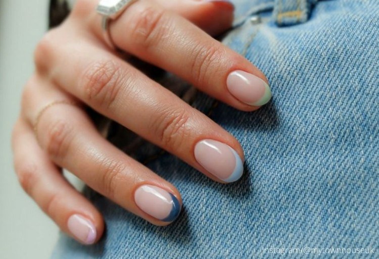 Rainbow French Nails pastellfärgade nageltips sommar nageldesign