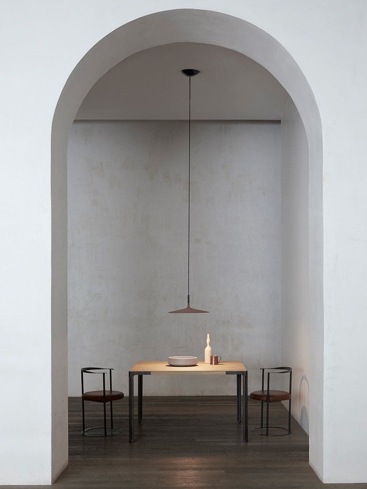 Hänglampa för matsal -moderna-betong-tallrik-bord-minimalistisk-design