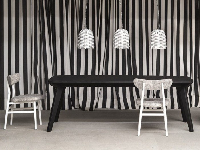 Set-vit-hängande-lampor-för-matsal-PVC-lampskärm-SWEET-91-Gervasoni