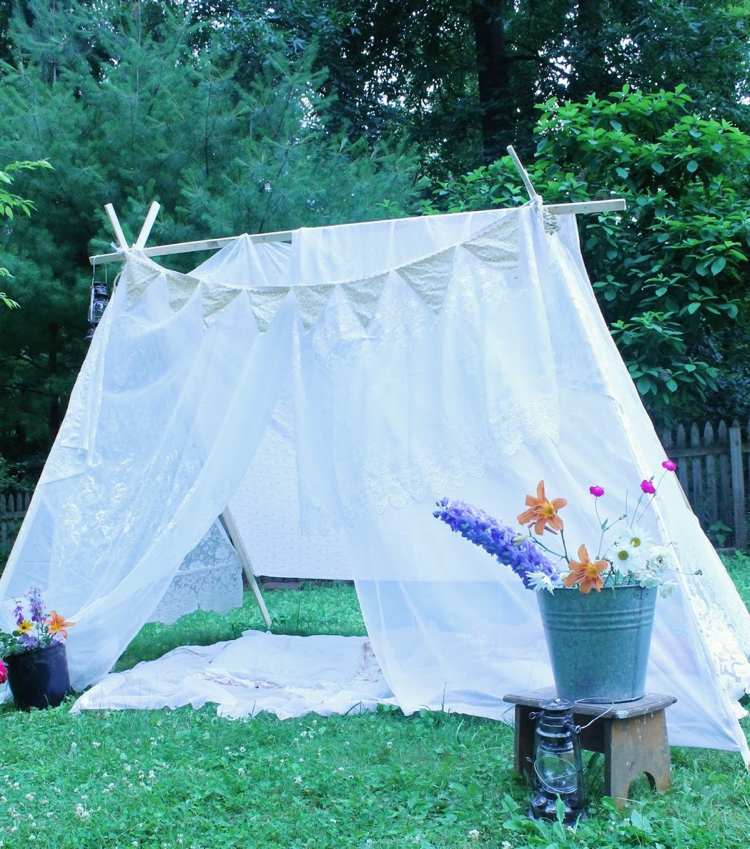 Picknick i trädgårdstältet -vitt-shabby-chic-tyg