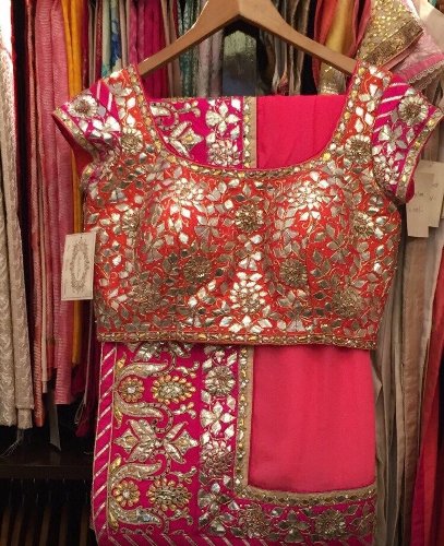 Η καλύτερη ροζ μπλούζα για το Pattu Saree