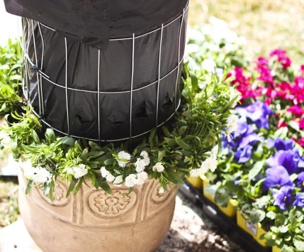 Gör din egen blomstertorn dekoration trädgård och terrass