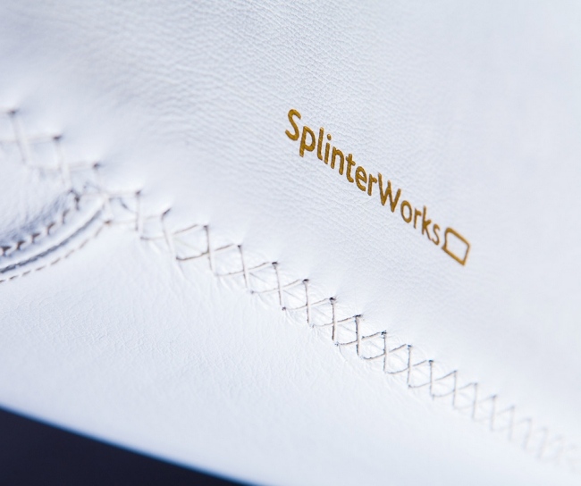 Splinter Works Design-Studio Läderklädd soffa, vit klädsel