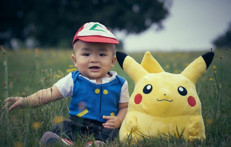 pokemon-kostym-aska-karneval-dräkt-baby-pikachu-leksak