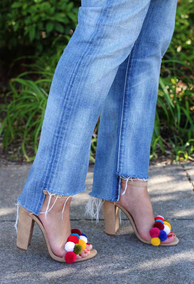 pom-pom-skor-sommar-trend-sandaler-häl-färgglada-diy