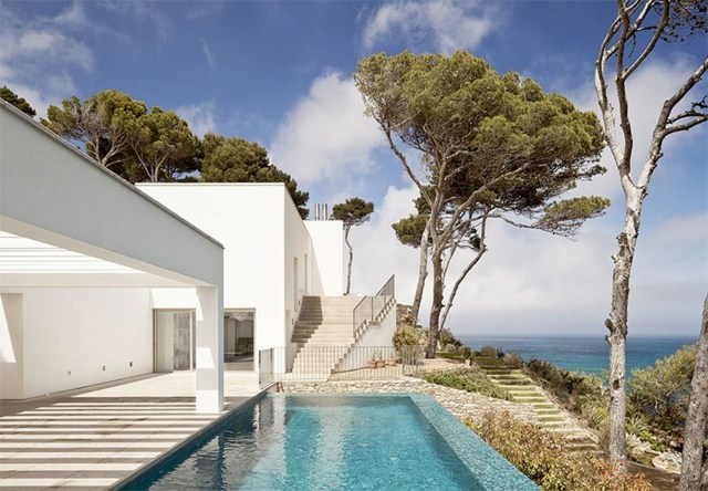 Terrass design solskydd pool semester villa