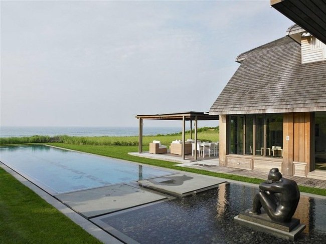 Pool utomhus trädgård design hus på landet