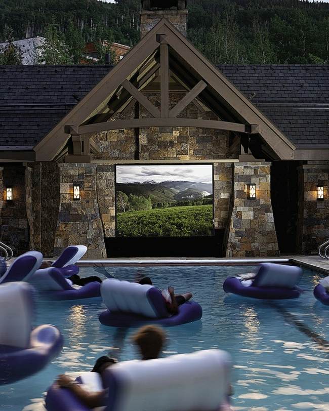 Hemmabio pool TV cool idé trädgård design