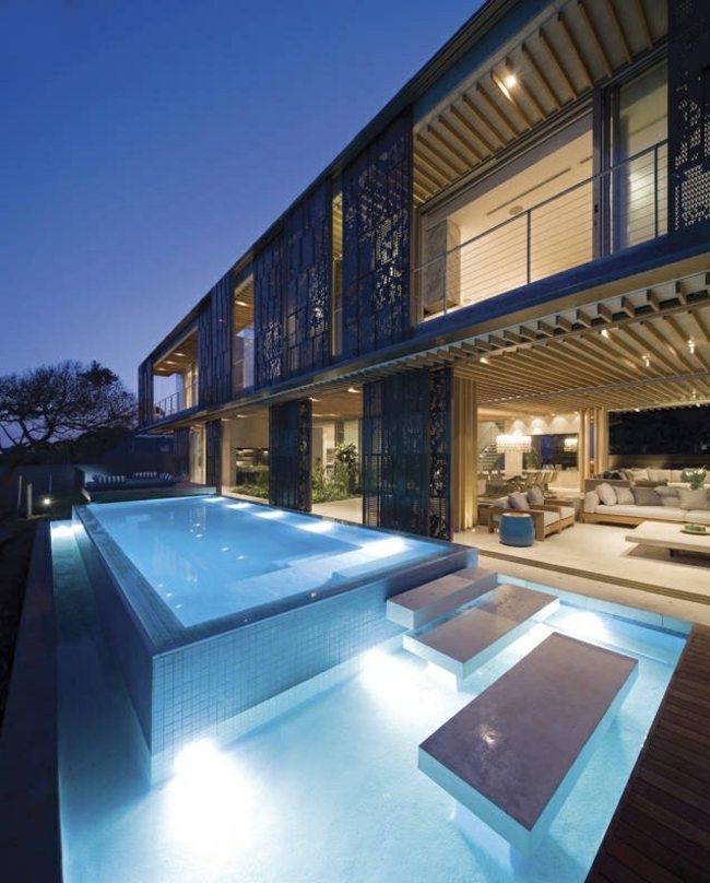Solar lampor modernt poolhus minimalistisk arkitektur