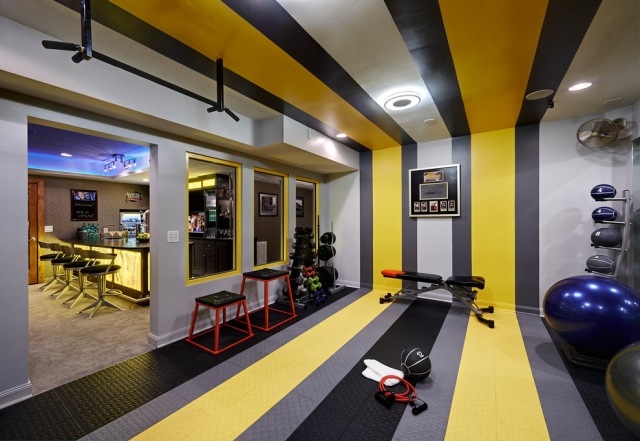 vägg-färg-ränder-fitness-studio-vägg-tak-golv-design-kreativ