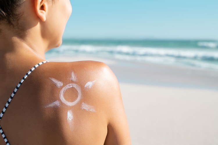 Cancerframkallande aktiv ingrediens i solskyddsmedel och anti-aging krämer