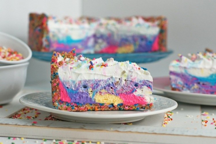 Cream cheese unicorn cake recept dekoration socker strössel