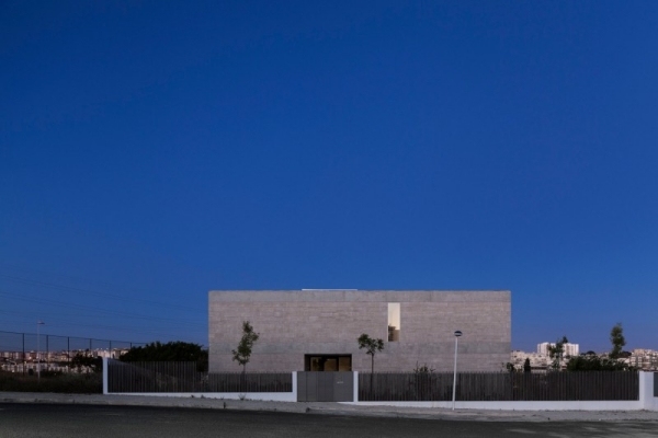 Arkitekthus Portugal modern-minimalistisk c-p