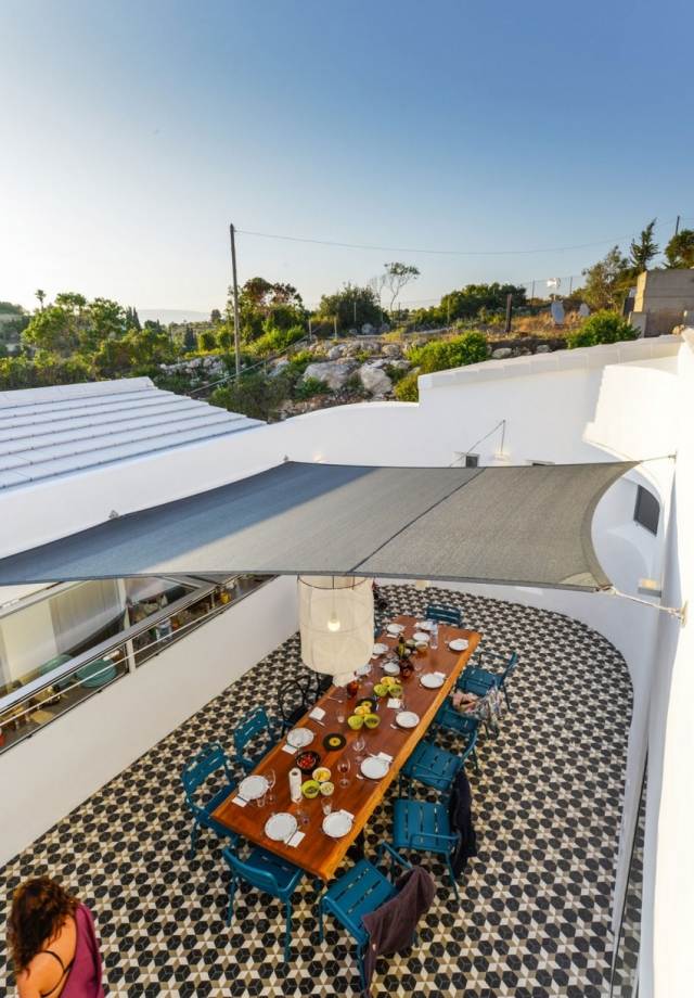 Terrass som täcker-markis-Medelhavs-golvplattor-mosaik-matplats